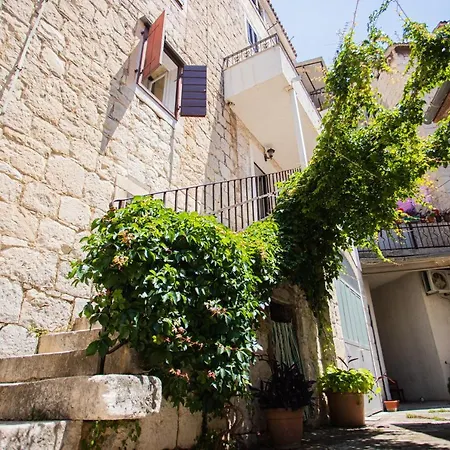 Karoca Split