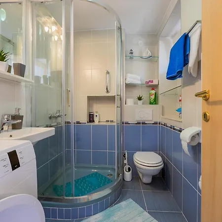 Karoca Apartment